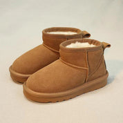 Ladies' Winter Boots - Warm and Waterproof for Adventurous Women