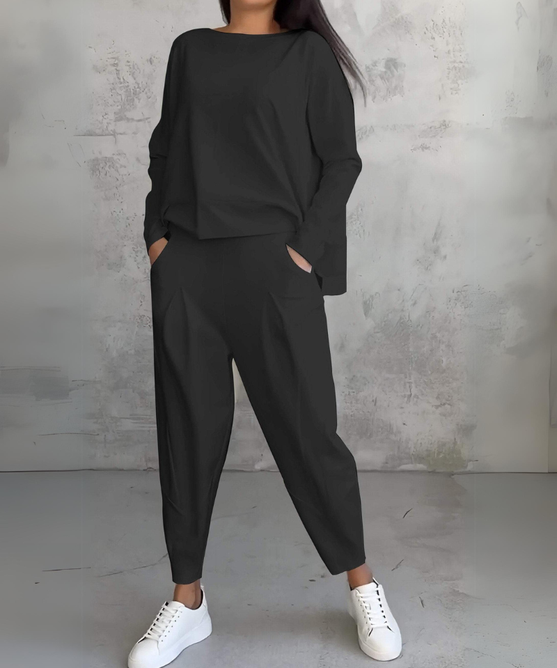 MELINA – Elegant Loungewear Set