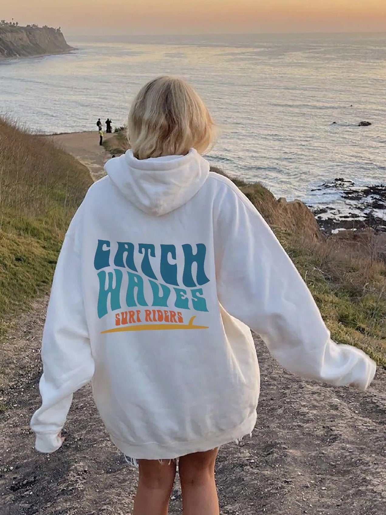 Catch Waves Surf Riders Printed Preppy Oversized Hoodie