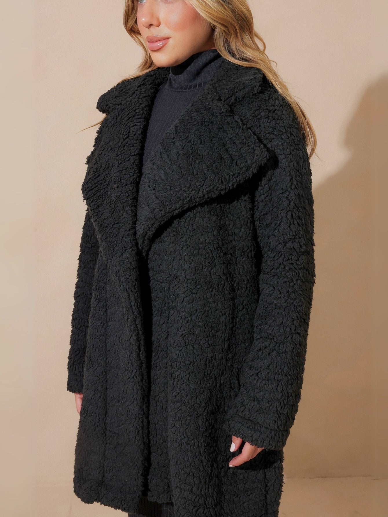Long Teddy Coat Synthetic Fur Alaska