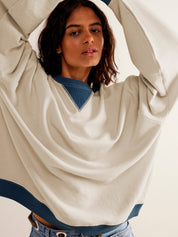 Übergroßes Sweatshirt mit Farbblock-Design und Lagen-Langarm