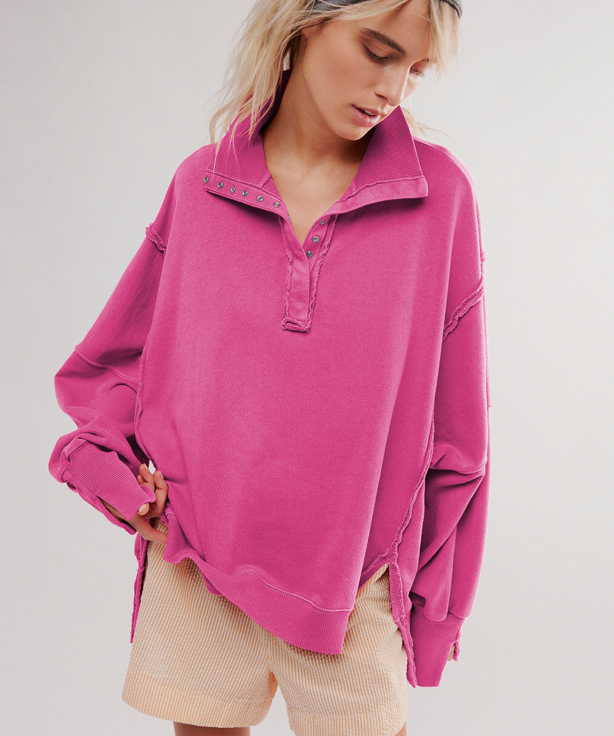 Retro Turn Back Buttoned Long Sleeve Sweatshirt