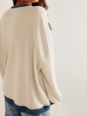 Übergroßes Sweatshirt mit Farbblock-Design und Lagen-Langarm