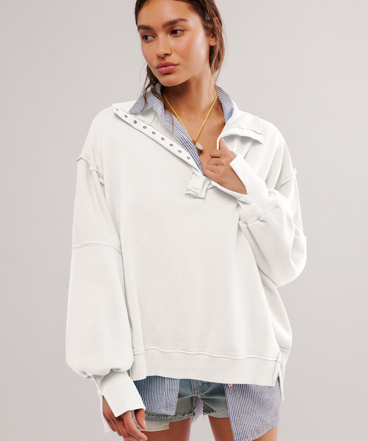 Retro Turn Back Buttoned Long Sleeve Sweatshirt