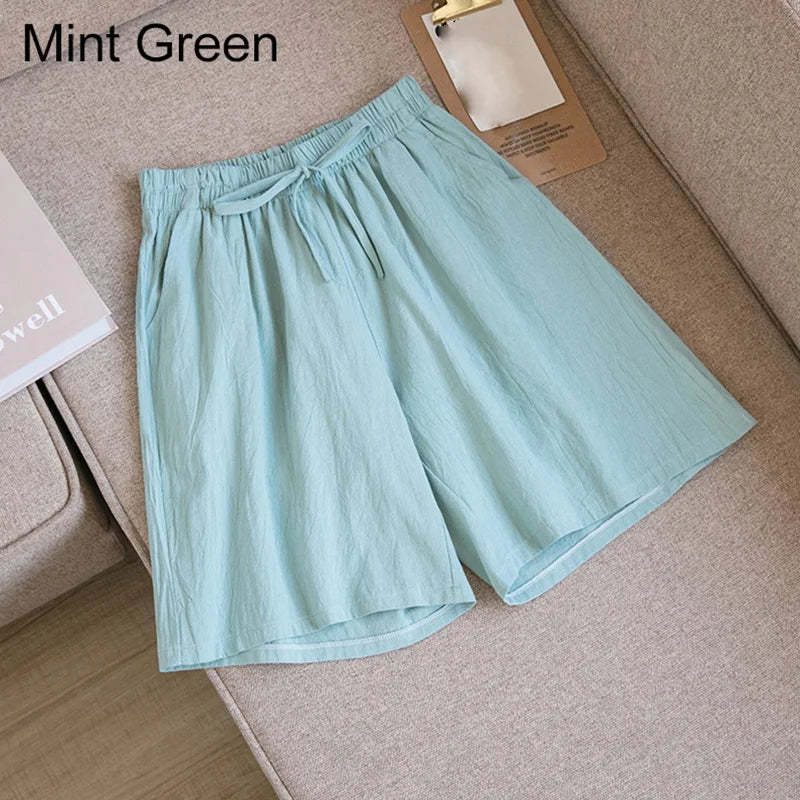 FINA | Mid-length cotton and linen shorts