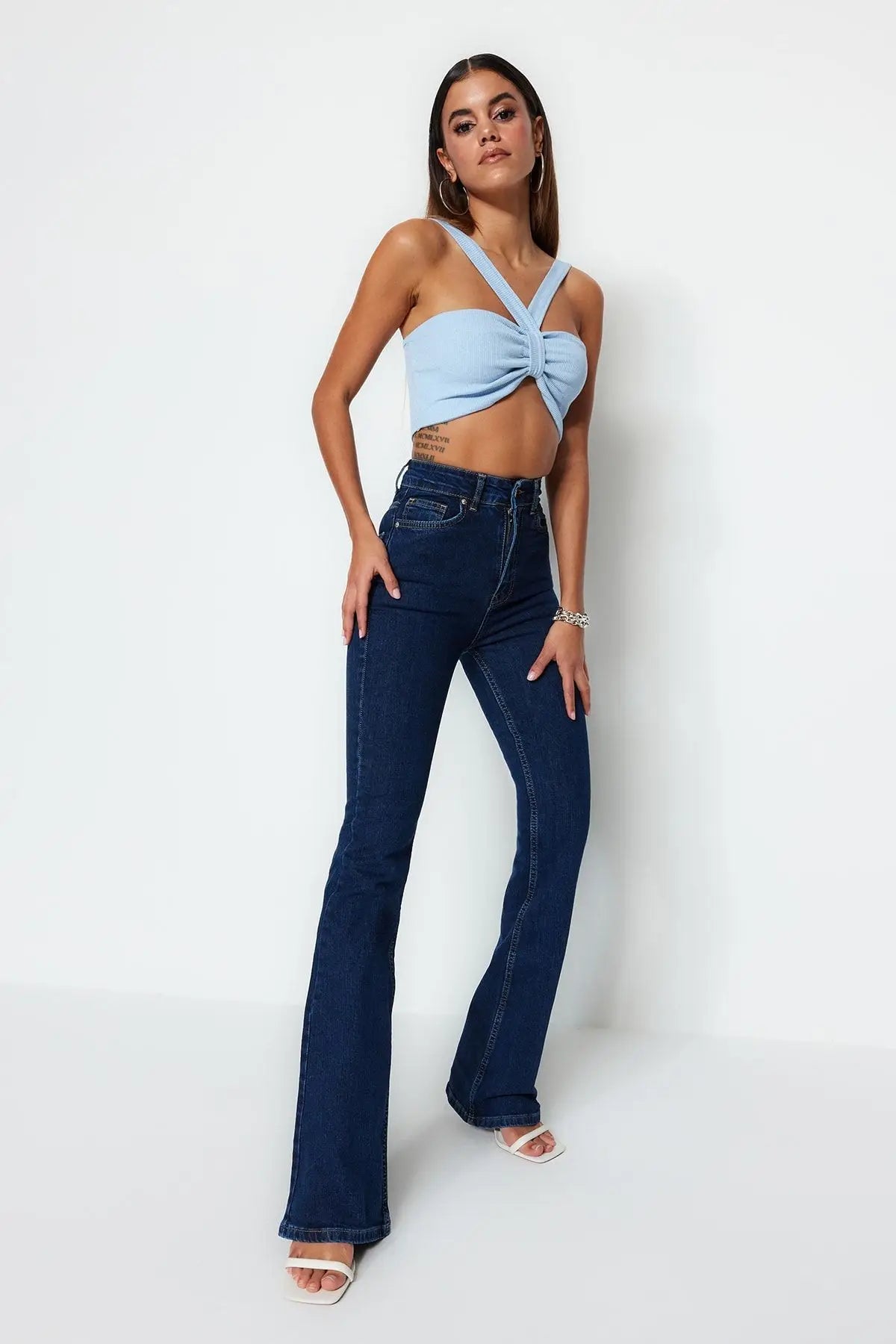 AZUL | High-Waisted Flared Jeans