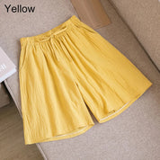 FINA | Mid-length cotton and linen shorts