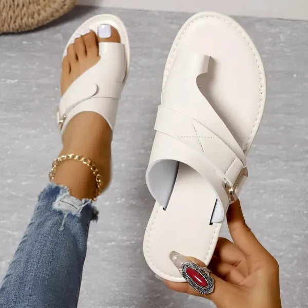 Buckle Toe-Ring Sandals