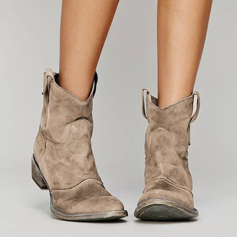 Western Pull-On Suede Boots