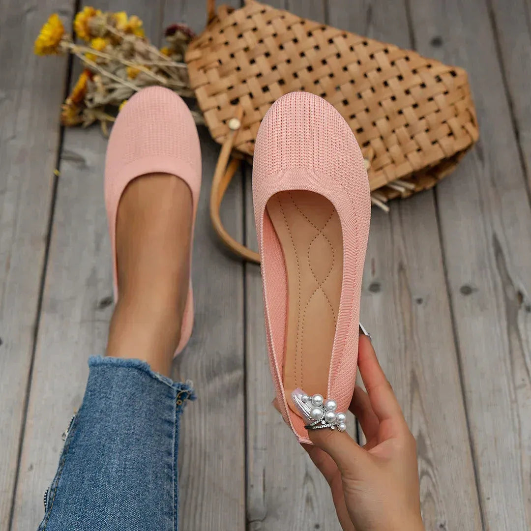 Round-Toe Knit Ballet Flats