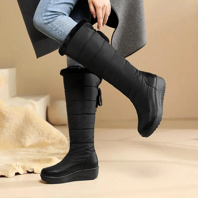imgi_196_Snugg-Winterstiefel-Pelzgefutterte-kniehohe-Schneestiefel-fur-Damen-Leyna-Moda-6.png