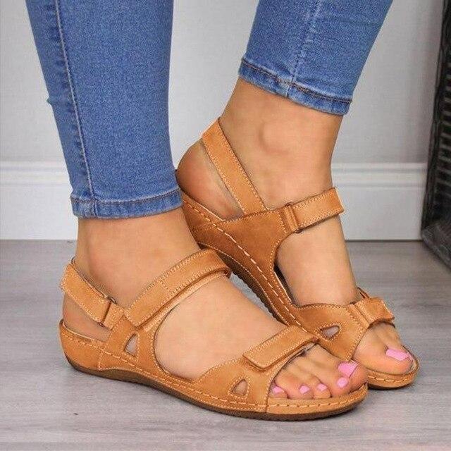 Sandales à bride arrière réglable